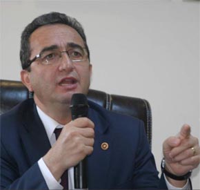 TEZCAN: “MEHMET ERDEM YAVUZ HIRSIZ”