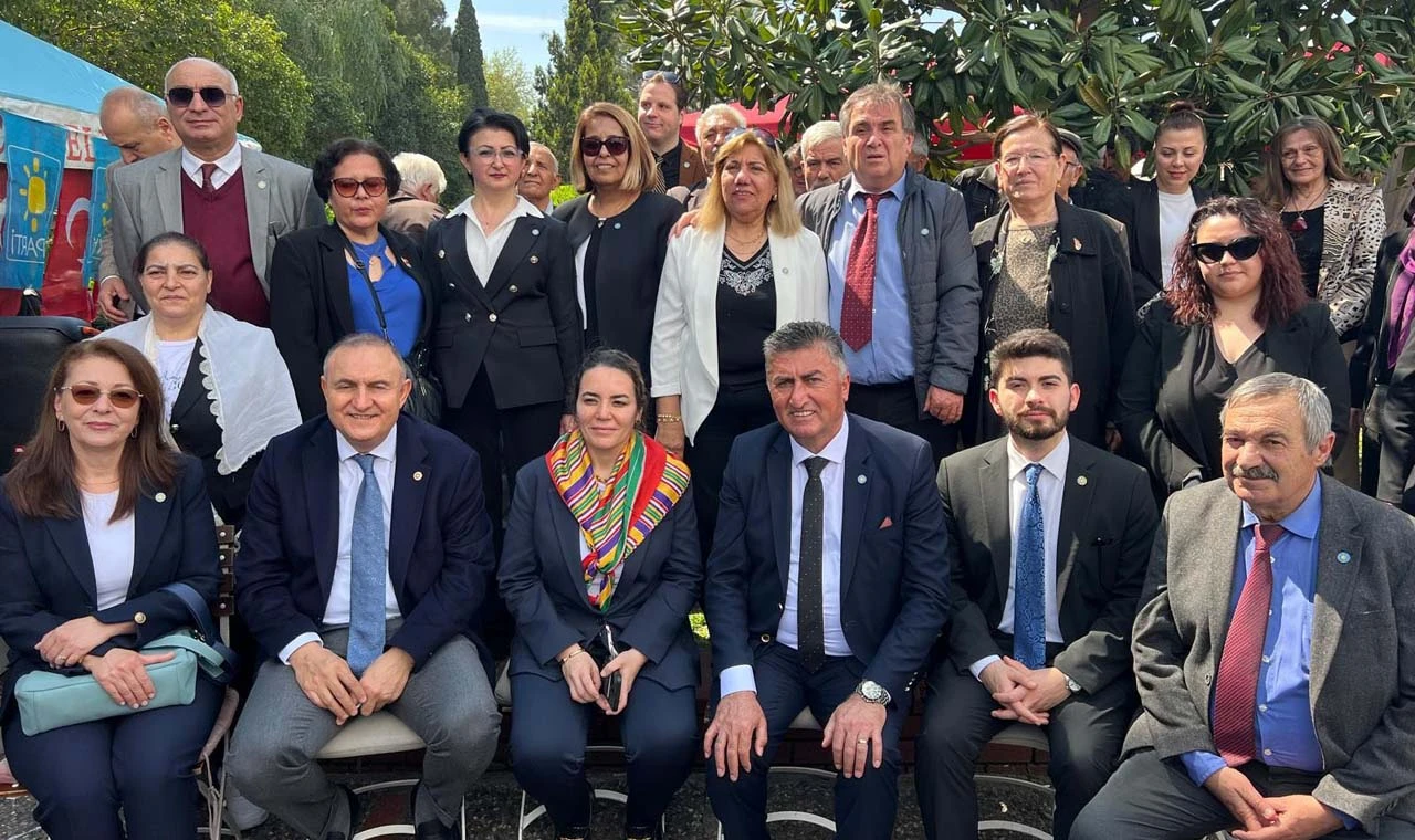 İYİ Parti Alparslan Türkeş’i andı…