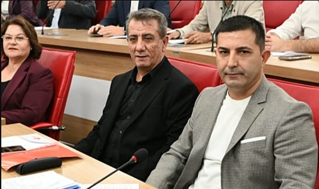 Ömer Günel: “Aydın Büyükşehir Belediyesi asli görevine odaklansın…”