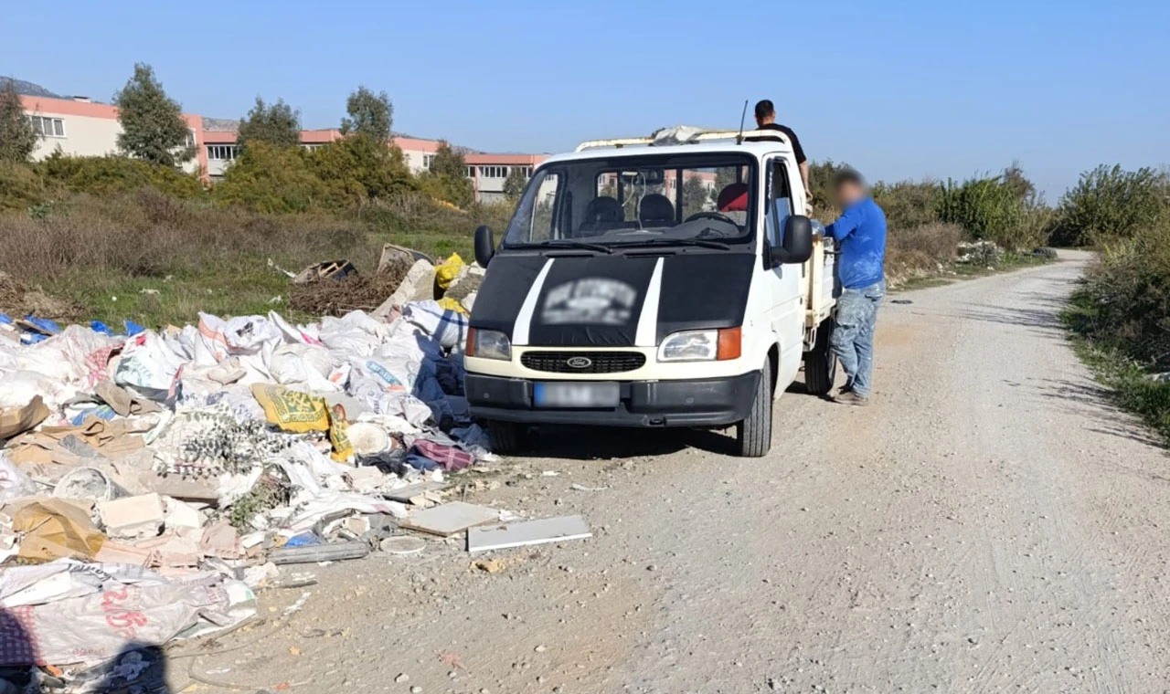 Kaçak moloz dökmenin cezası 47 bin lira