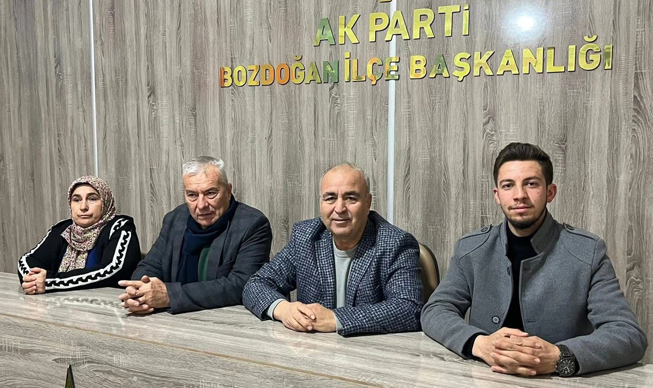 AK Parti İlçe Başkanından Muhtarlara “Fotoğraf Talimatı” İddiası: WhatsApp Mesajı Tepki Çekti