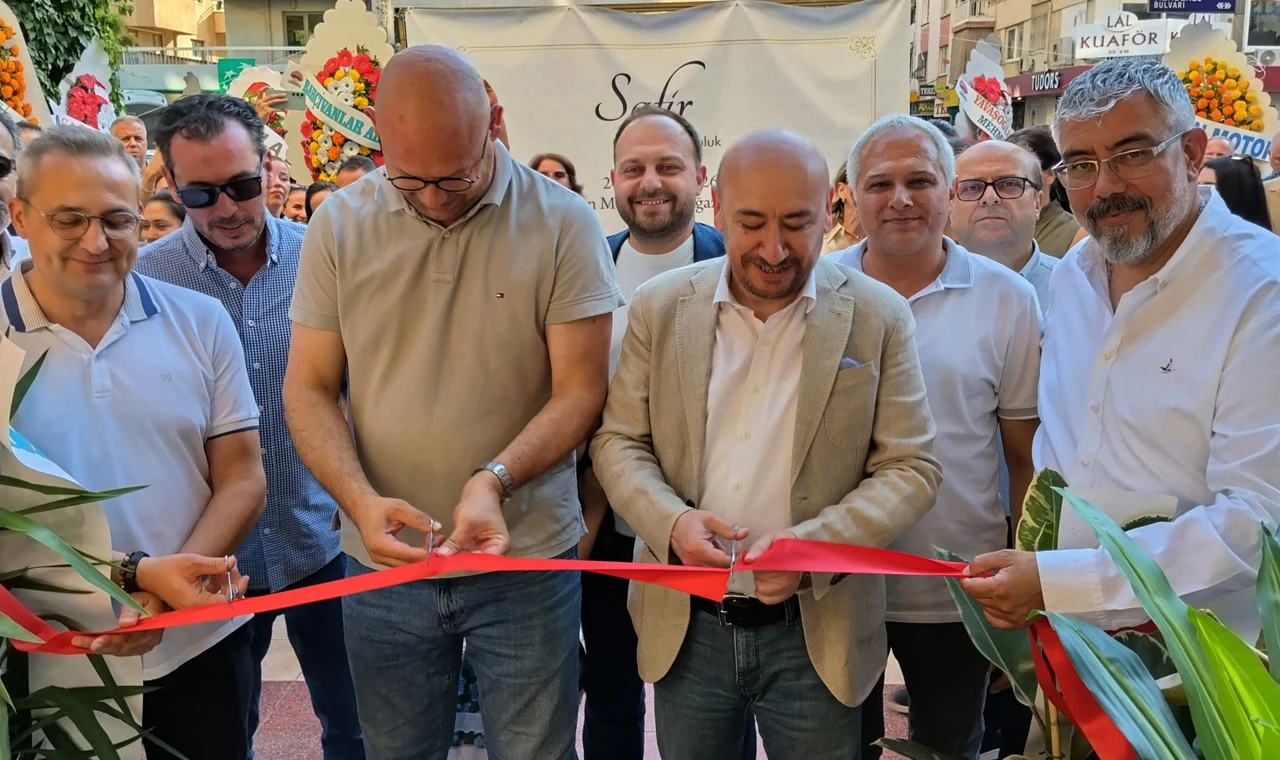 Safir Kuyumculuk görkemli bir törenle hizmete girdi…