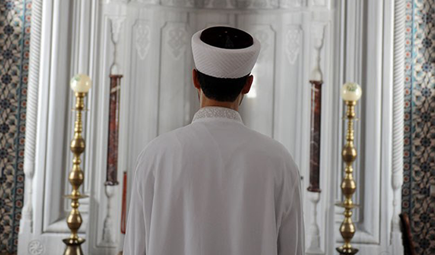 Cami imamından Atatürk'e hakaret..