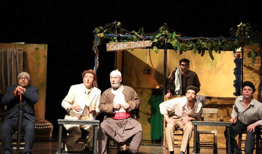 Efeler sanata damga vuruyor..