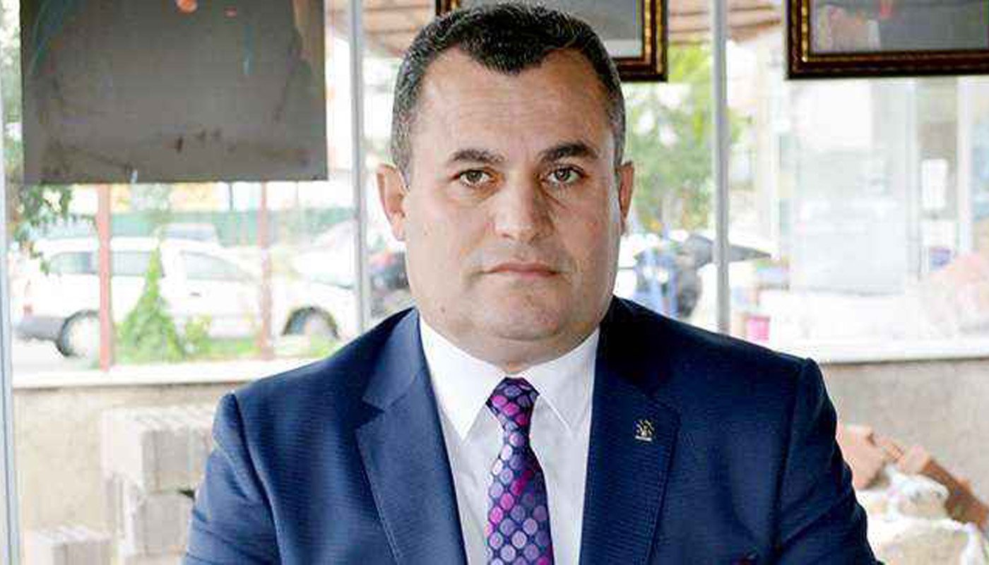 Ekmeği ile tehdit etti iddiası