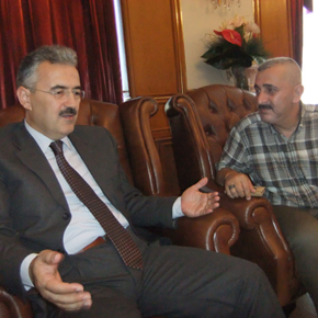 GÖNÜLLER VALİSİ…