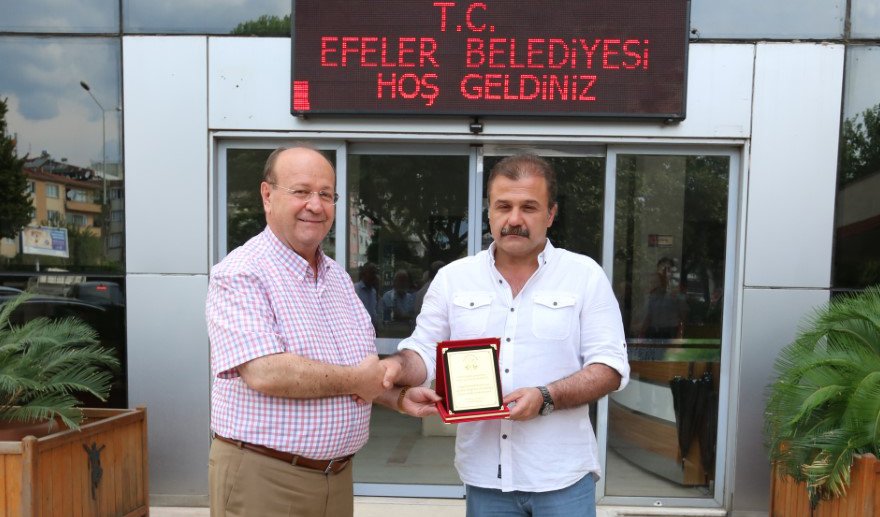 Gurbetçi çiftten anlamlı bağış…