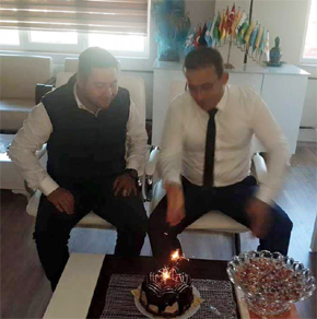MAKAM ODASINDA DOĞUM GÜNÜ..