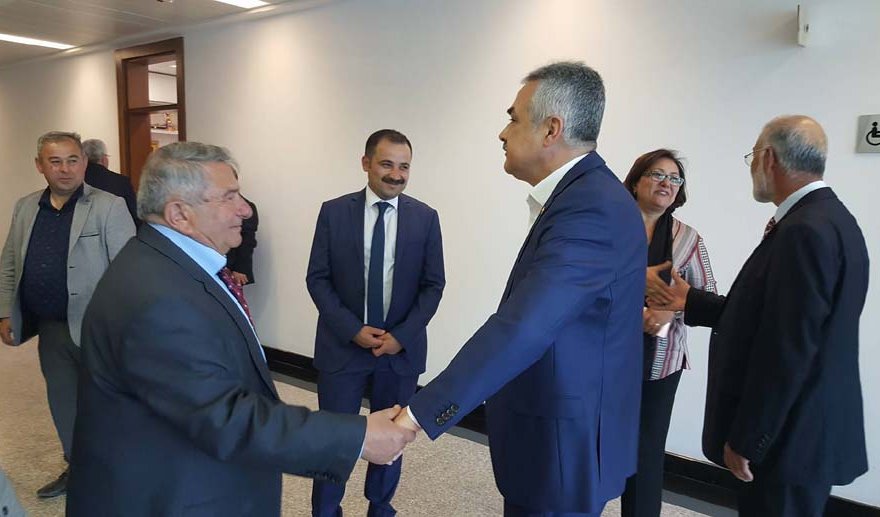 Milletvekili Savaş’a moral veren ziyaret..