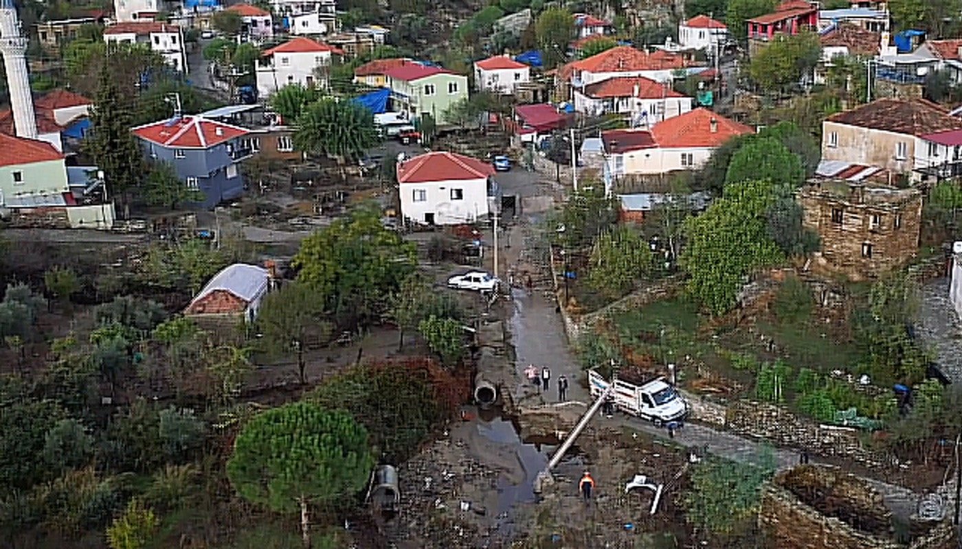 Söke'de sel felaketi: 2 ölü