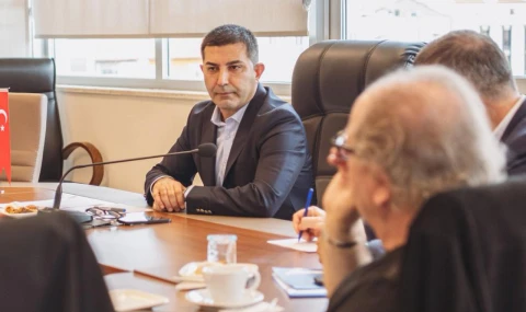 Kuşadası Belediyesi yeni hizmet binası için startı verdi