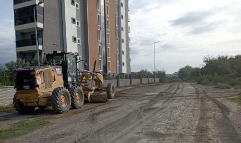 Efeler Belediyesi’nden modern yol çalışmaları
