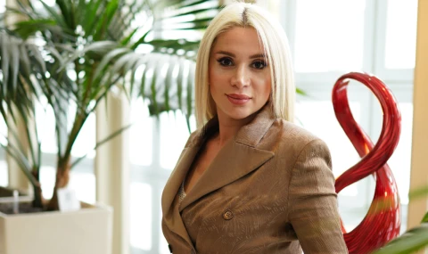 Cansu Durkun, Hollanda’da Avrupalı PMU Uzmanlarına ileri seviye kalıcı makyaj eğitimi verecek…
