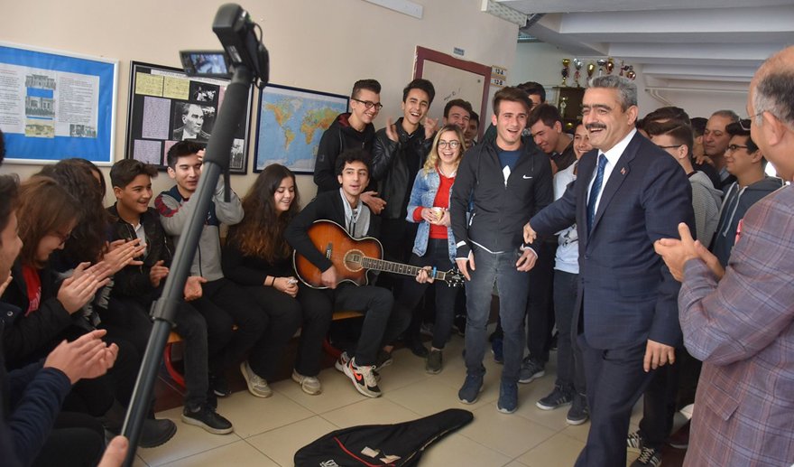 Alıcık: “Eğitime her şey feda olsun..”