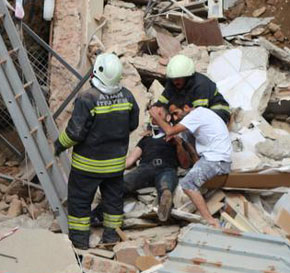 AYDIN’DA BİNA ÇÖKTÜ