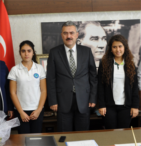 AYDIN’DA ÖĞRETMENLER GÜNÜ KUTLANDI