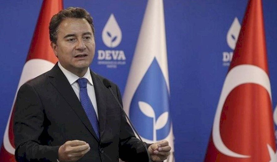 Babacan: “Erdoğan hala ekonomiyi düzeltebileceğini zannediyor..”