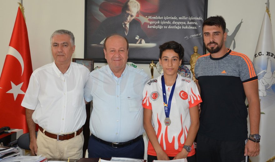 Başarısı ödüllendirilecek…