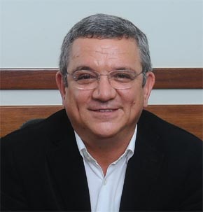 BAŞKAN KAYALI PATLADI