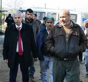 BAŞKAN TOYRAN SÖZ VERDİ YAPIYOR..