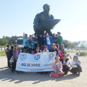 ÇANAKKALE’DE DEDELERİNİ ZİYARET ETTİLER