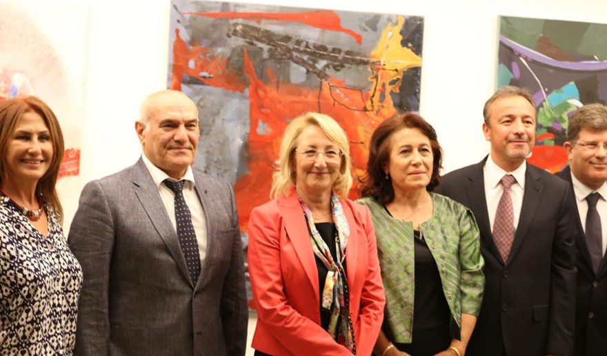 Efeler, sanatı uluslar arası boyuta taşıdı…