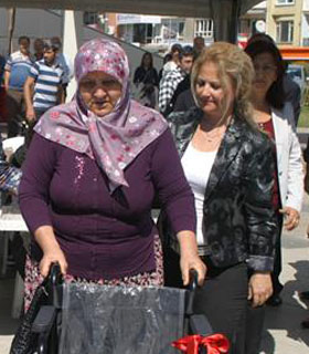 20 ENGELLİYE TEKERLEKLİ SANDALYE