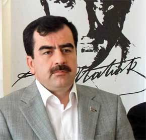 ERDEM: “TEZCAN LAF CAMBAZI..” 