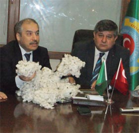 KÖYLÜ MİLLETİN KÖLESİ OLDU