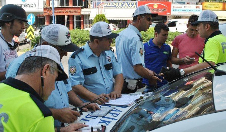 Kusurlu araçlara ceza yağdı..