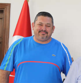 KUTAY ÜRKMEN GÜLÜMSETTİ