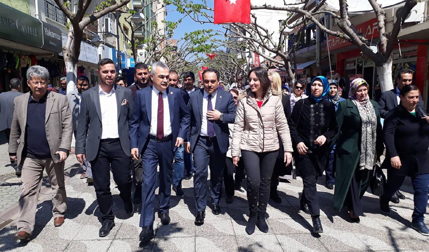 Milletvekili Savaş’a İncirliova’da büyük ilgi..