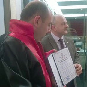 NURİ PARMAKSIZ’A FAHRİ DOKTORA