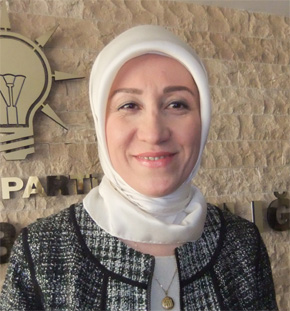 PİLEVNELİ ADAY ADAYLIĞINI AÇIKLADI