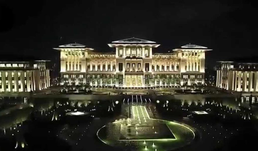 Sarayda hayat güzel mi?