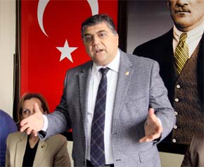 SINDIR: “TOPLUMSAL ÇÖKÜNTÜ YAŞANIYOR!”