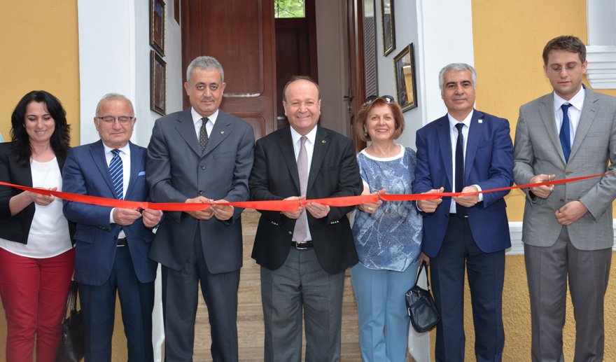 Tarihe can veren başkan…