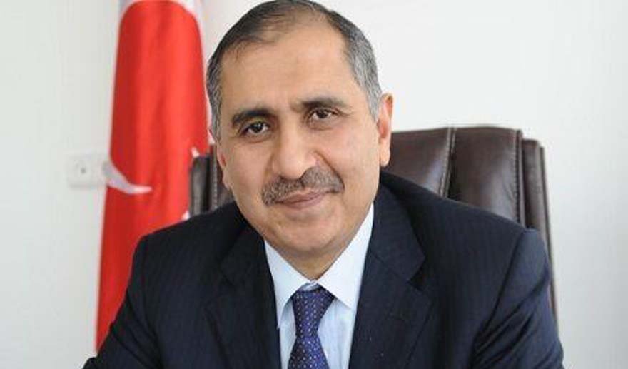 Vali Koçak 23 Nisan’ı kutladı…