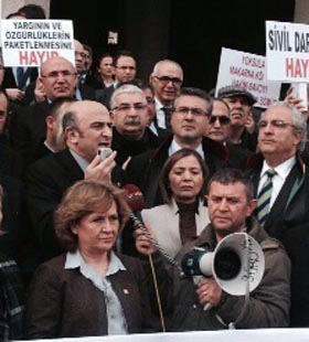 YARGI-SEN’E KAPATMA DAVASI